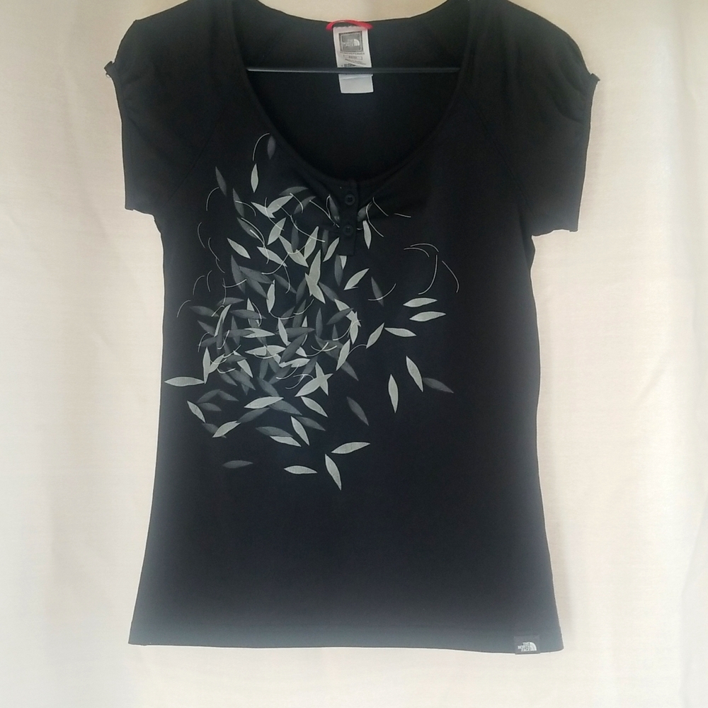 Women's xs The North Face Tekware VaporWick shirt